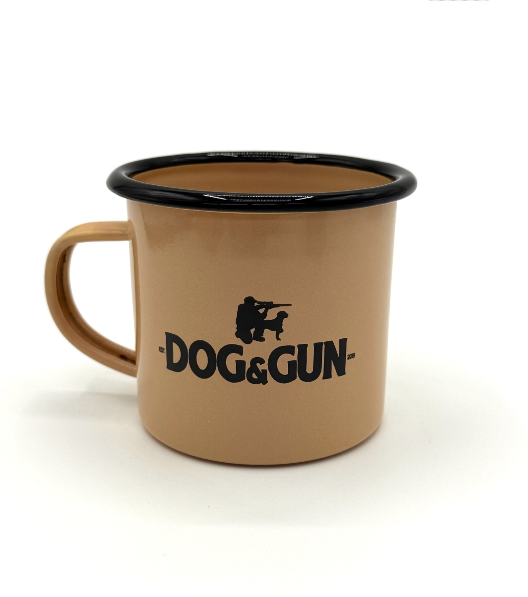 Picture of DOG & GUN ENAMEL MUG - SANDY TAUPE